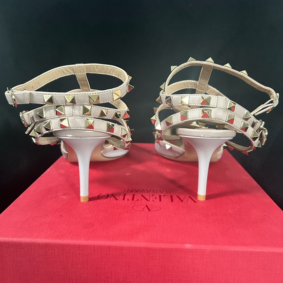 Valentino Rockstud Caged Pumps Pale Blue/Gray used in a size 42 65mm - Picture 10 of 15